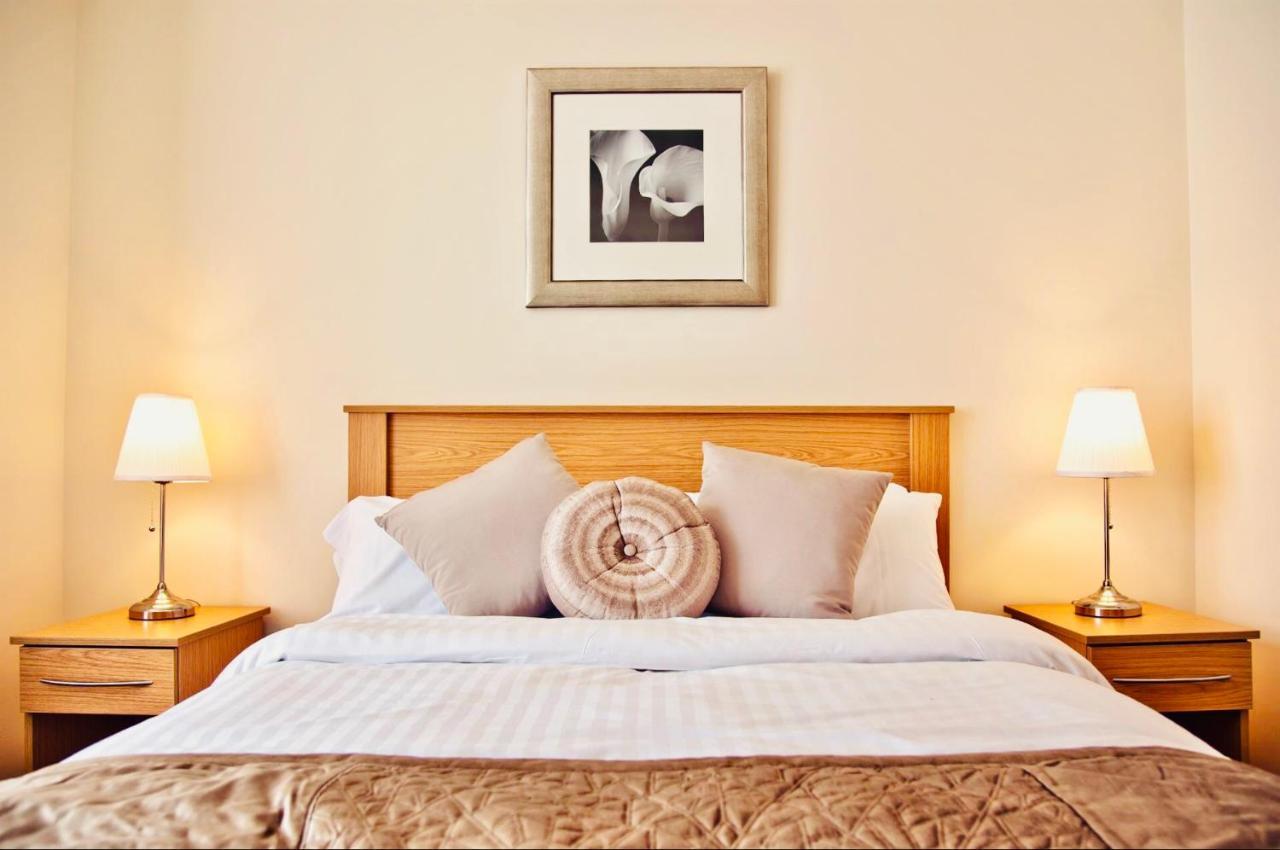 The Burlington Hotel クリーソープス エクステリア 写真